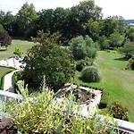 La Maison Ribotteau 住宿加早餐酒店 L'Isle-Jourdain (Vienne)