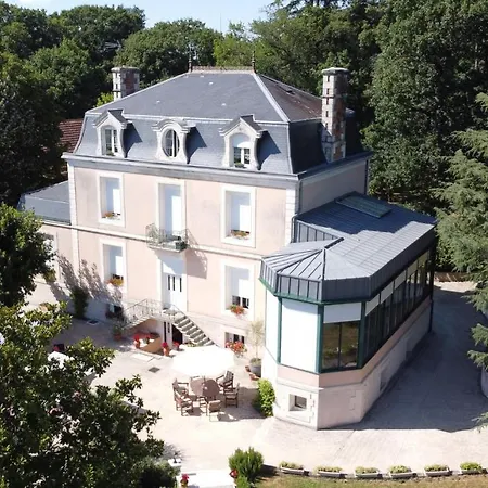 La Maison Ribotteau Bed and breakfast 4*