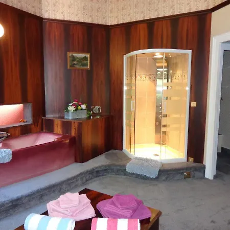 La Maison Ribotteau Bed and breakfast 4*