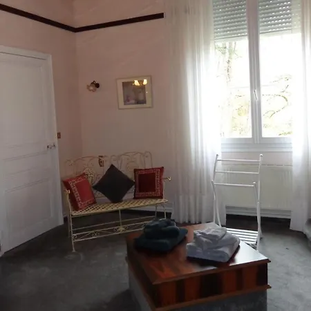 Bed & Breakfast La Maison Ribotteau