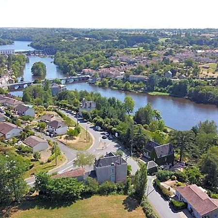 Nocleg ze śniadaniem La Maison Ribotteau L'Isle-Jourdain (Vienne)