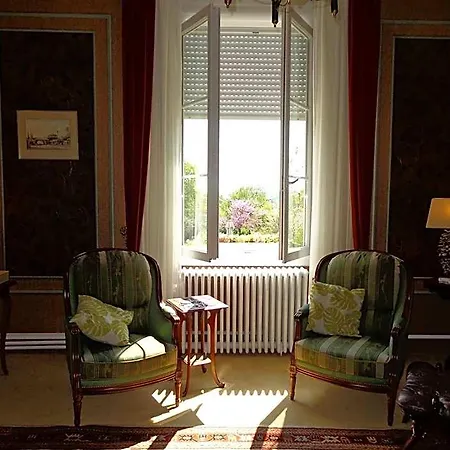 La Maison Ribotteau Nocleg ze śniadaniem 4*