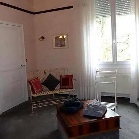 La Maison Ribotteau L'Isle-Jourdain (Vienne)