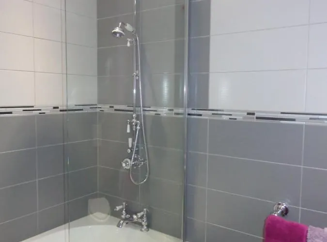 Bed & Breakfast La Maison Ribotteau 4*