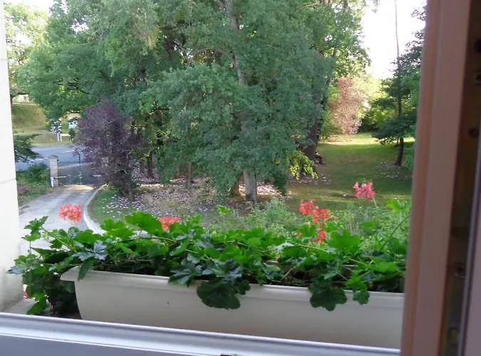 La Maison Ribotteau Couette-café L'Isle-Jourdain (Vienne)