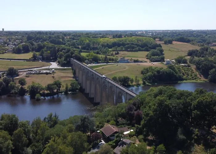 La Maison Ribotteau Couette-café 4*